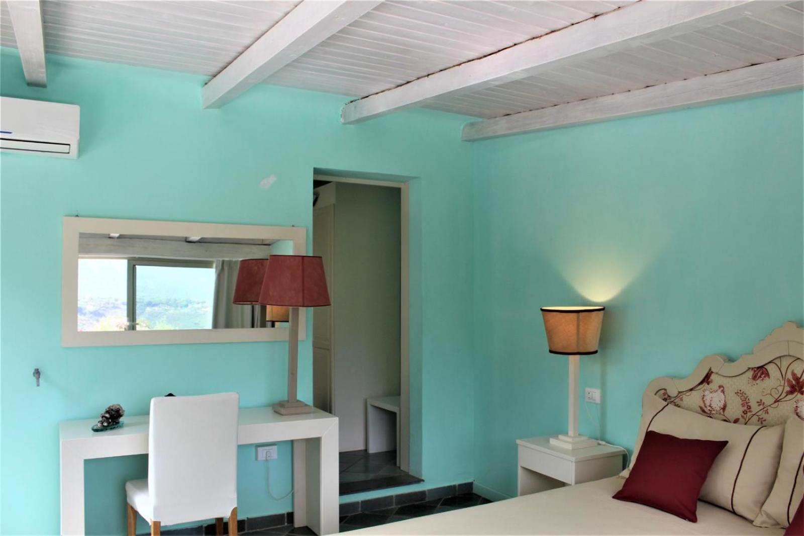Residence Les Oliviers Порто Адзуро Екстериор снимка